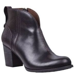Elegant Black Leather Ankle Boots